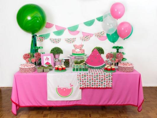 festa simples rosa