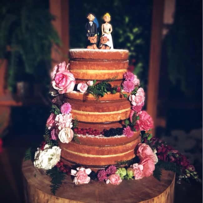 bolo de casamento rústico naked cake