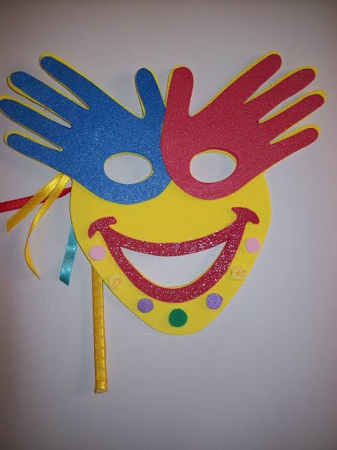 máscara de carnaval infantil