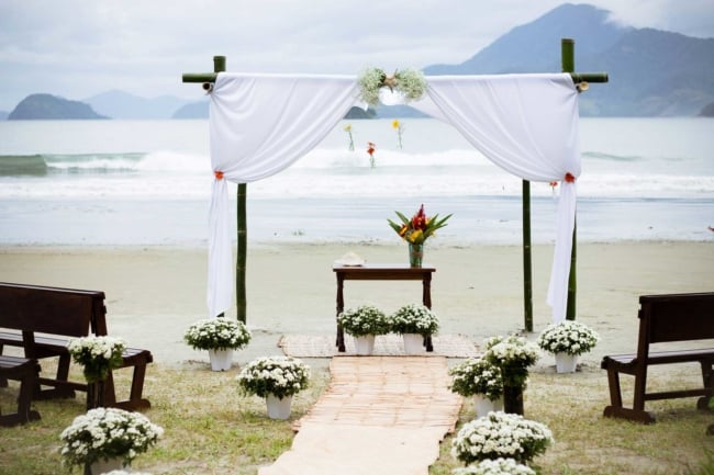 casamento simples na praia em Ubatuba