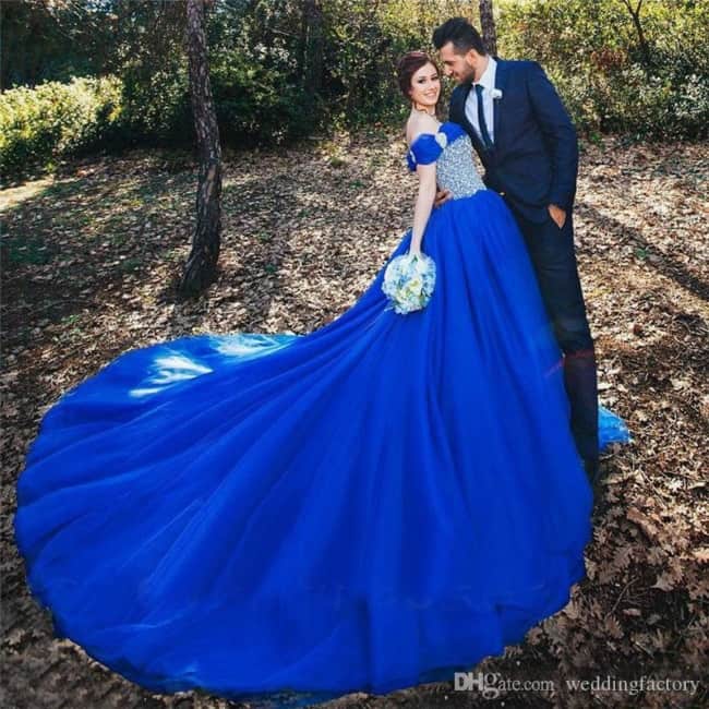 Vestido de noiva azul royal estilo p´rincesa30