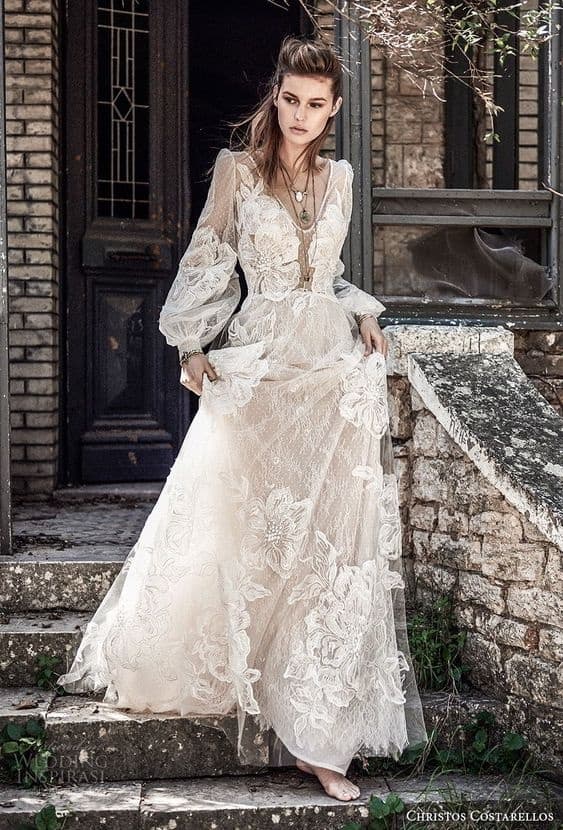 Vestido de noiva com manga longa e renda Boho