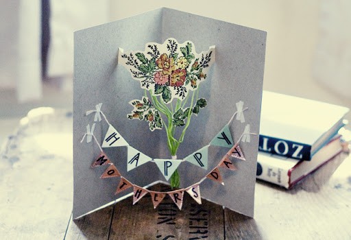 cartão 3D com flores para mãe