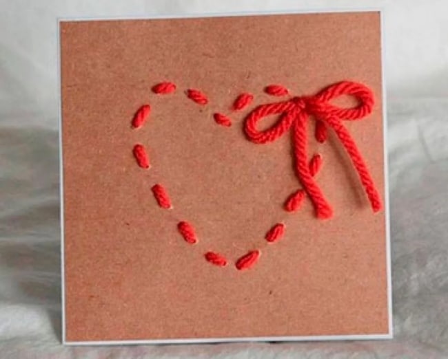 cartão decorado com lã para dia das mães
