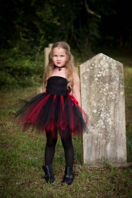 Fantasia de Halloween Infantil Draculinha Feminina Vampira