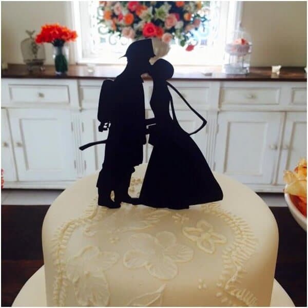 decoração de bolo de casamento simples