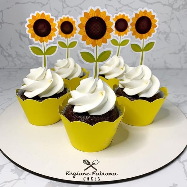 Cupcake Girassol – 42 Ideias Fofas de Cupcakes Decorados!